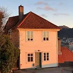 Apartman Vakn Opp Til Fantastisk Utsikt *