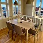 Apartman Vakn Opp Til Fantastisk Utsikt