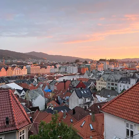 Appartement Vakn Opp Til Fantastisk Utsikt *