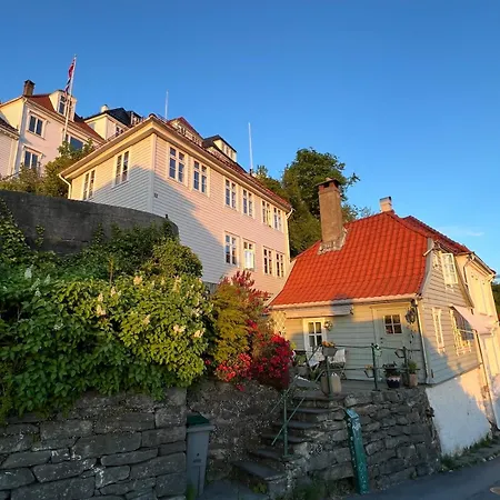 Vakn Opp Til Fantastisk Utsikt * Bergen