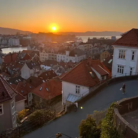 Vakn Opp Til Fantastisk Utsikt *