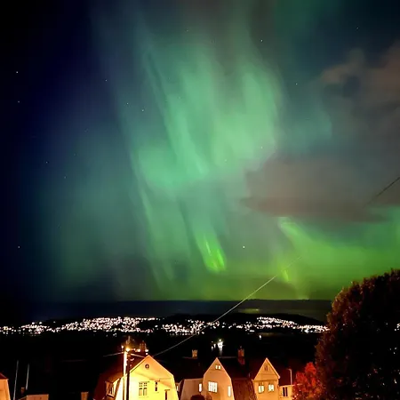 Vakn Opp Til Fantastisk Utsikt アパート ベルゲン