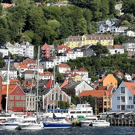 Vakn Opp Til Fantastisk Utsikt 아파트 *