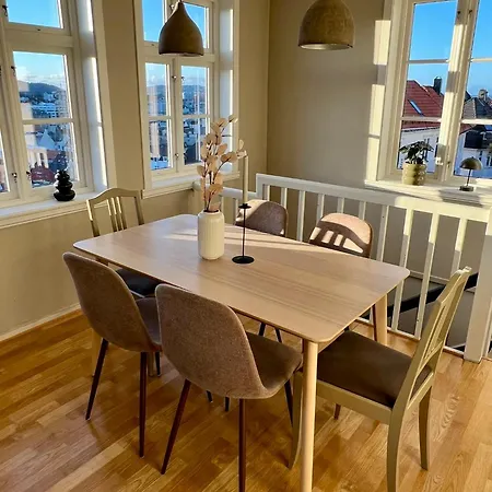 شقة Vakn Opp Til Fantastisk Utsikt