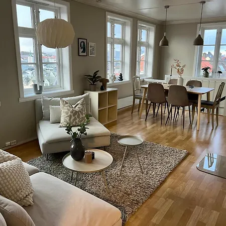 Vakn Opp Til Fantastisk Utsikt Appartement *