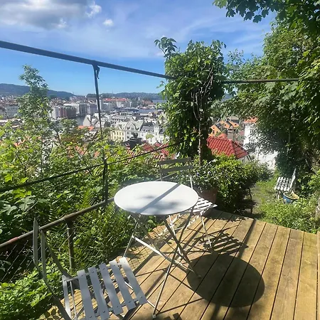 Vakn Opp Til Fantastisk Utsikt * Bergen
