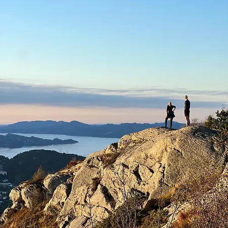 Vakn Opp Til Fantastisk Utsikt * Bergen
